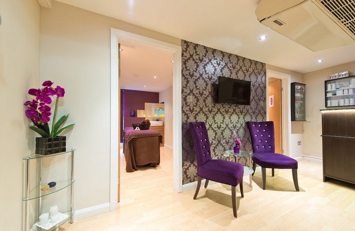Leonardo Hotel London Heathrow Airport