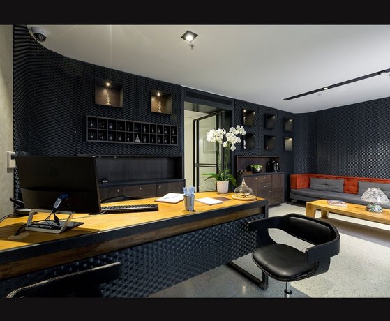 Lampa Design Hotel-Special Category