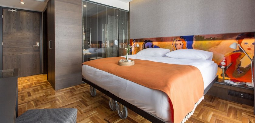Lampa Design Hotel-Special Category