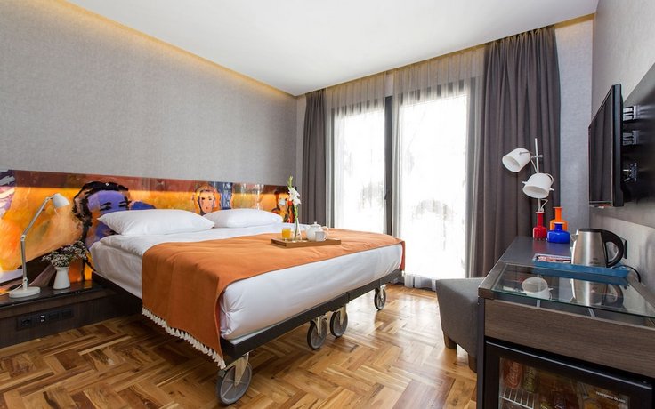 Lampa Design Hotel-Special Category
