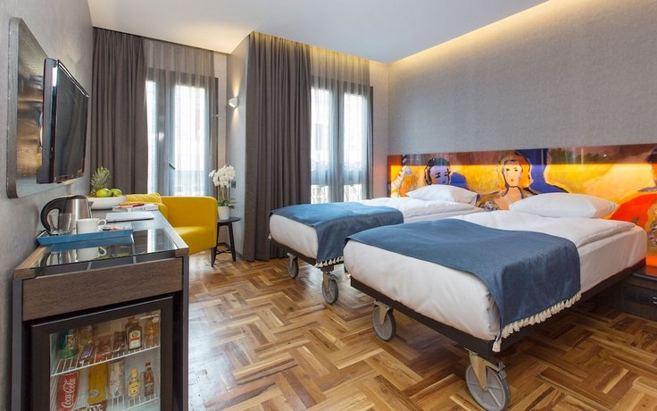 Lampa Design Hotel-Special Category