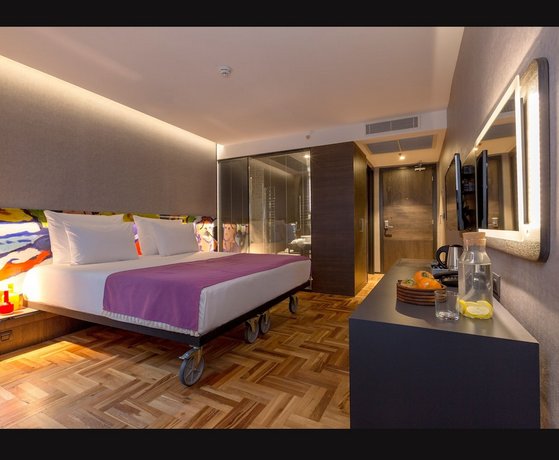 Lampa Design Hotel-Special Category