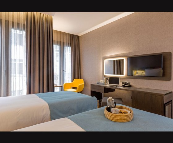 Lampa Design Hotel-Special Category