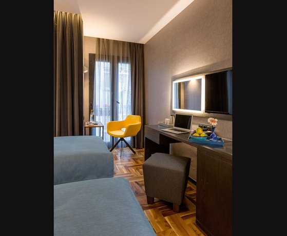 Lampa Design Hotel-Special Category