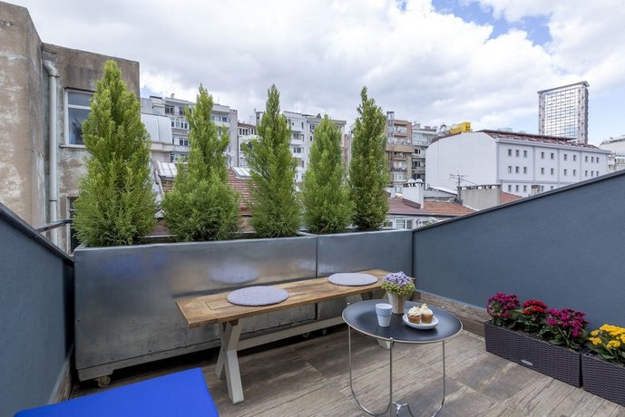 Lampa Design Hotel-Special Category