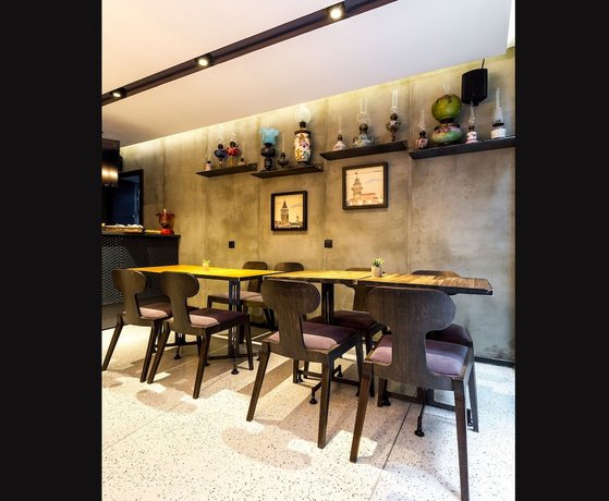 Lampa Design Hotel-Special Category
