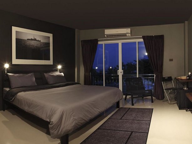 Remix Photo House Hua Hin