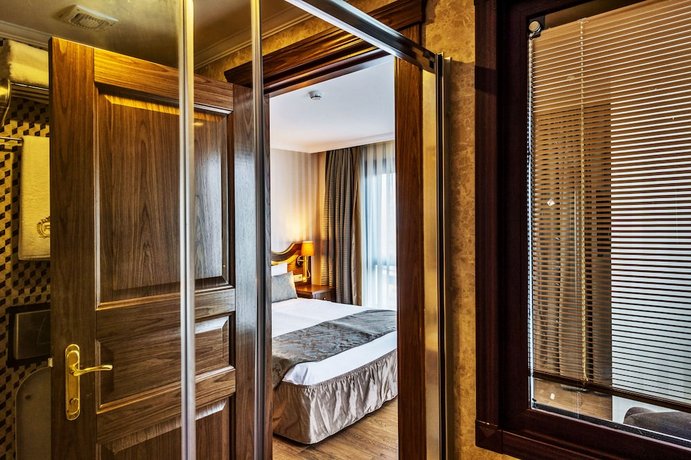 Realstar Hotel