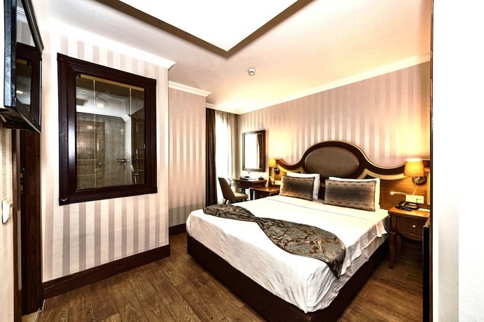 Realstar Hotel