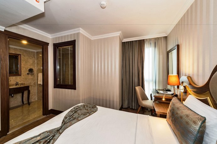 Realstar Hotel