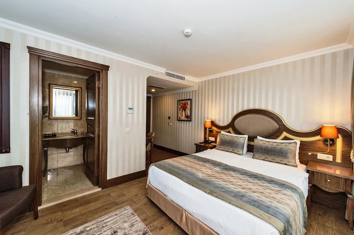Realstar Hotel