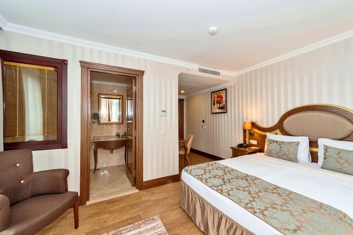 Realstar Hotel