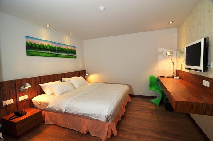 French Hotel