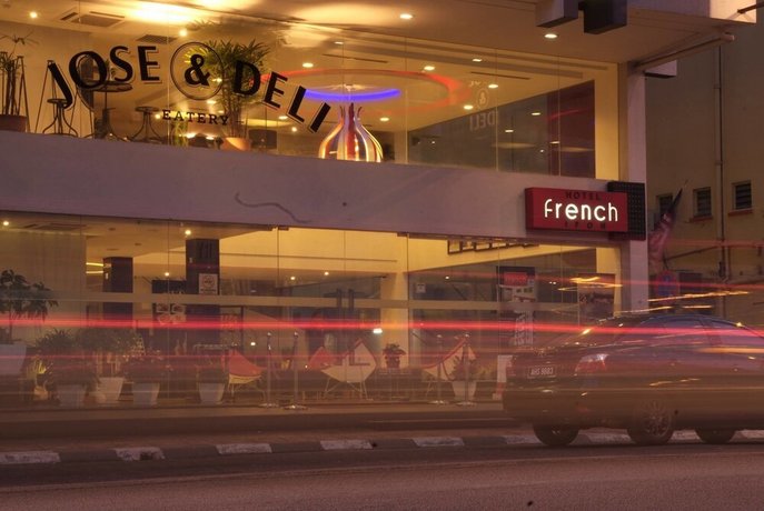 French Hotel