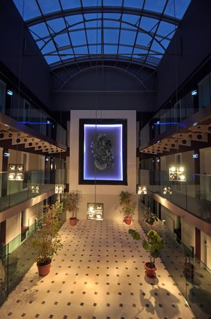 No 19 Boutique Hotel
