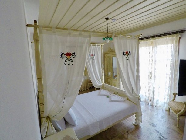 Tas Bahce Butik Hotel