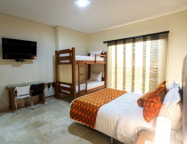 Hotel Dorado La 70