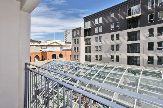 Cathedral Junction Three Bedroom Apartment