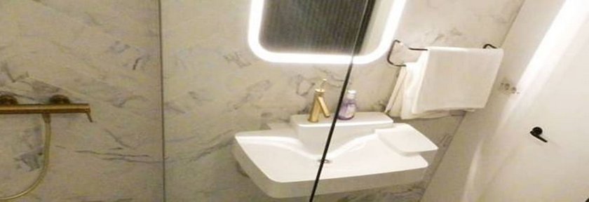 Palace Luxury Apartment