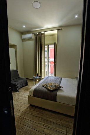 Napoli City Rooms