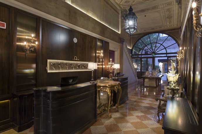 Palazzo Venart Luxury Hotel