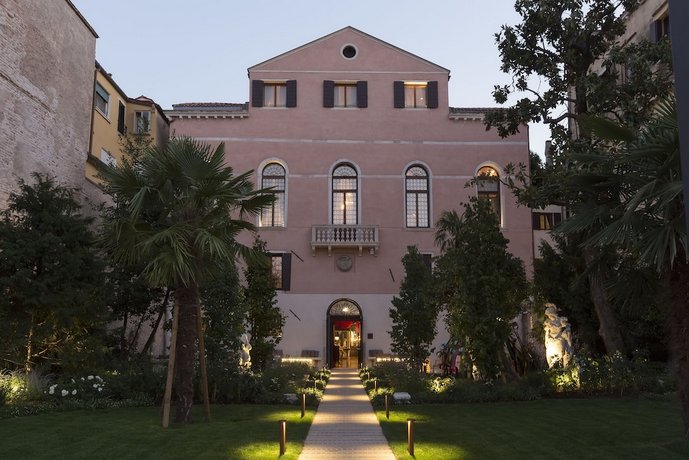 Palazzo Venart Luxury Hotel