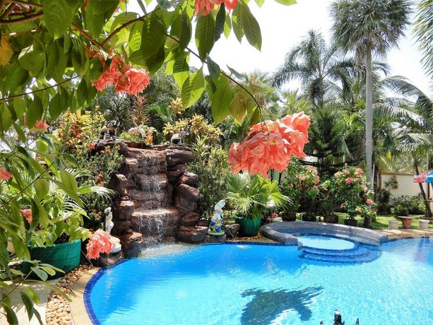 Luxury Holiday Villa