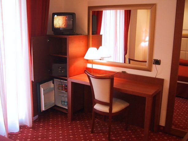Hotel Metropolitan