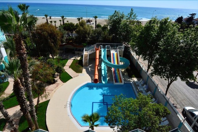 Ananas Otel