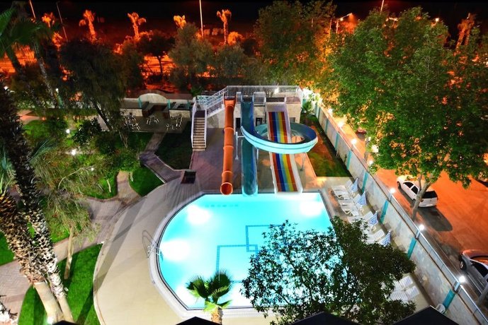 Ananas Otel
