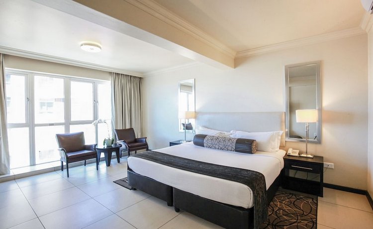 Blue Waters Hotel
