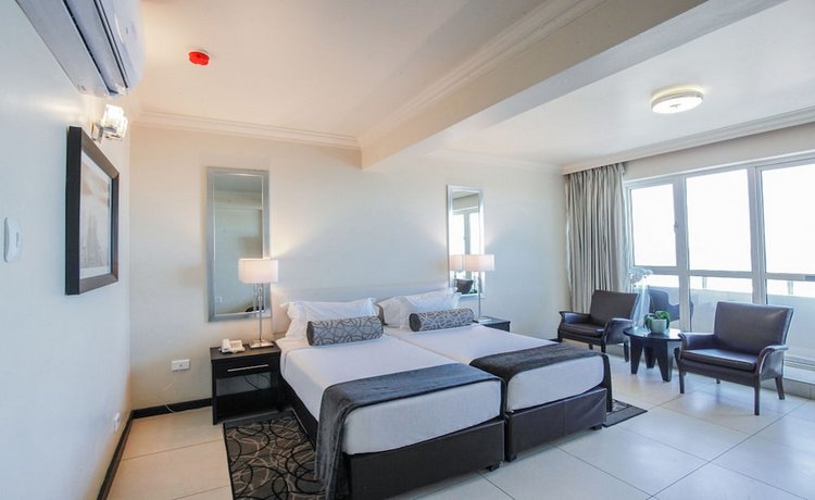 Blue Waters Hotel
