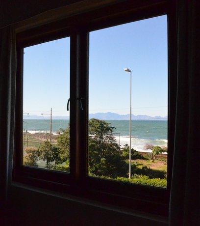 Sonnekus Guest House Cape Town