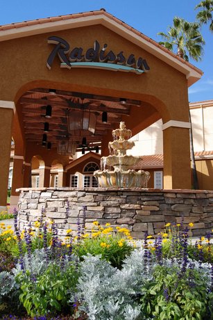 Radisson Hotel San Diego Rancho Bernardo