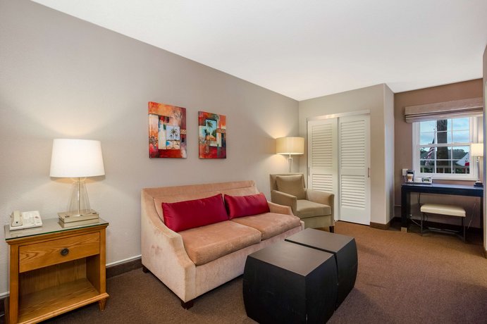Radisson Hotel San Diego Rancho Bernardo