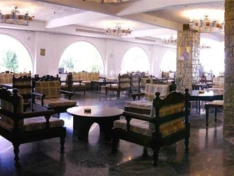 Karteros Hotel