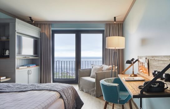 Lighthouse Hotel & Spa