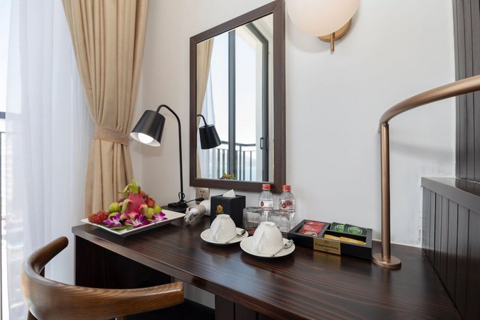 Majestic Premium Hotel