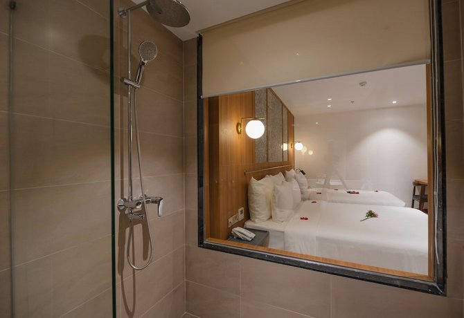 Majestic Premium Hotel