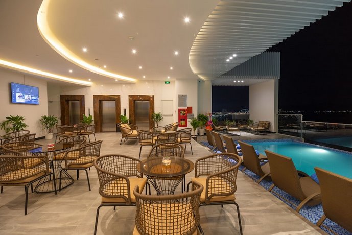 Majestic Premium Hotel