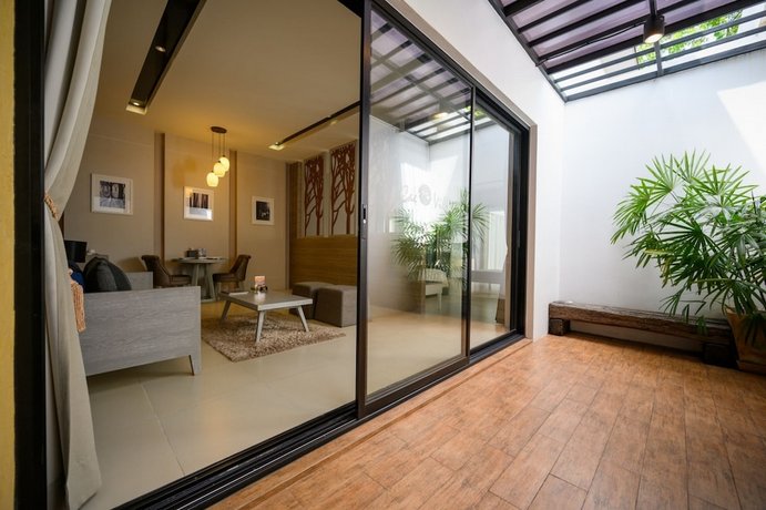 Cae Villa Hua Hin