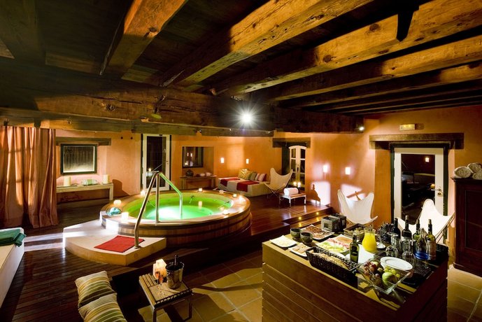 Hacienda Zorita Wine Hotel & Spa