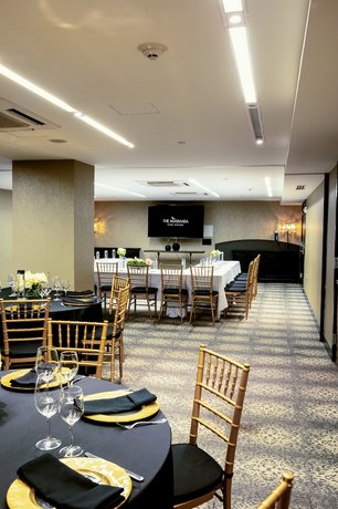 Bar_Restaurant
