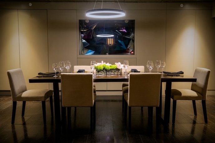 Bar_Restaurant