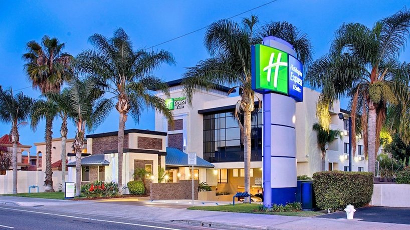 Holiday Inn Express Costa Mesa