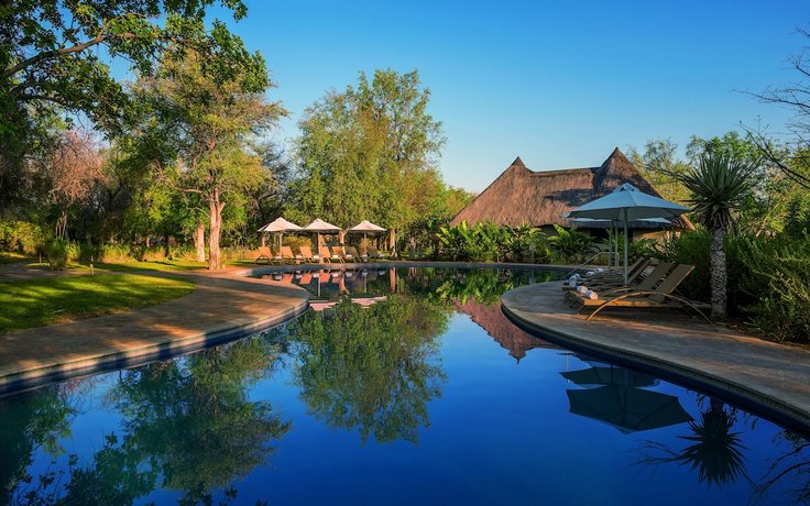 Mokuti Etosha Lodge