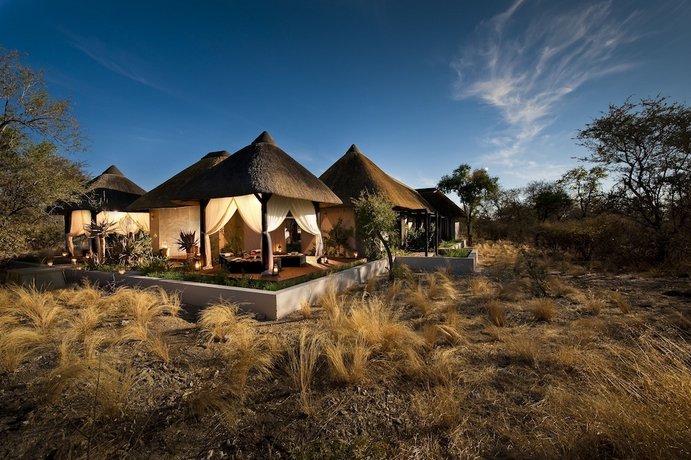 Mokuti Etosha Lodge