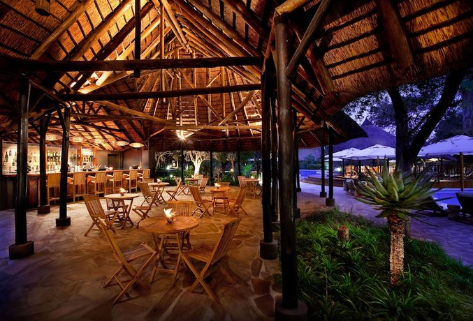 Mokuti Etosha Lodge
