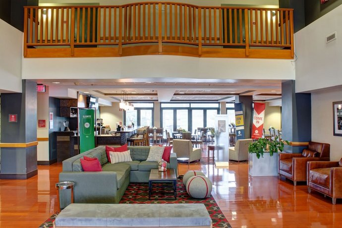 Four Points by Sheraton Columbus-Polaris