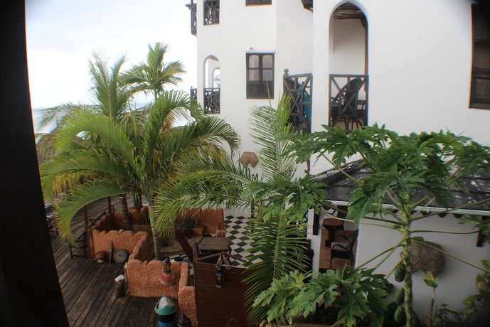 Langi Langi Beach Bungalows